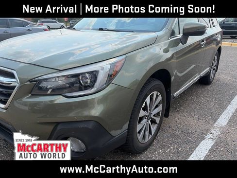 Used 2018 Subaru Outback 2.5i Touring AWD/4WD image 3