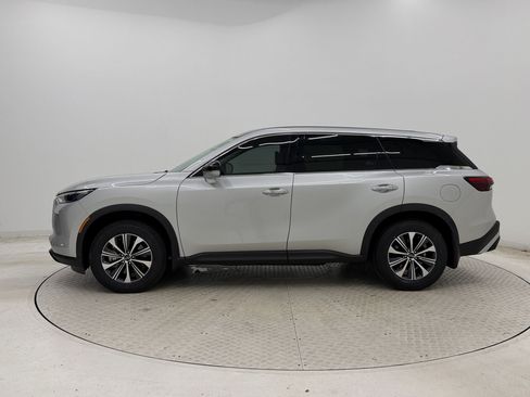 Used 2022 INFINITI QX60 Pure FWD image 2