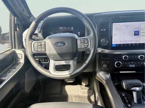 Used 2025 Ford F150 Lariat w/ Equipment Group 502A High AWD/4WD image 15