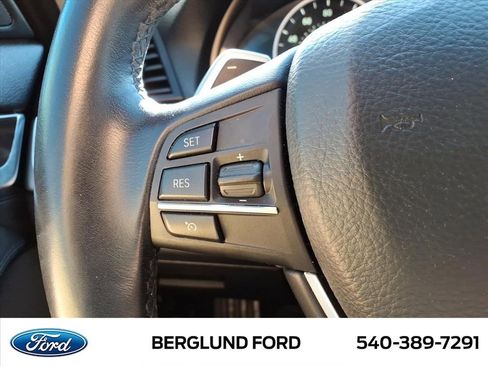 Used 2016 BMW 528i xDrive Sedan AWD/4WD image 34