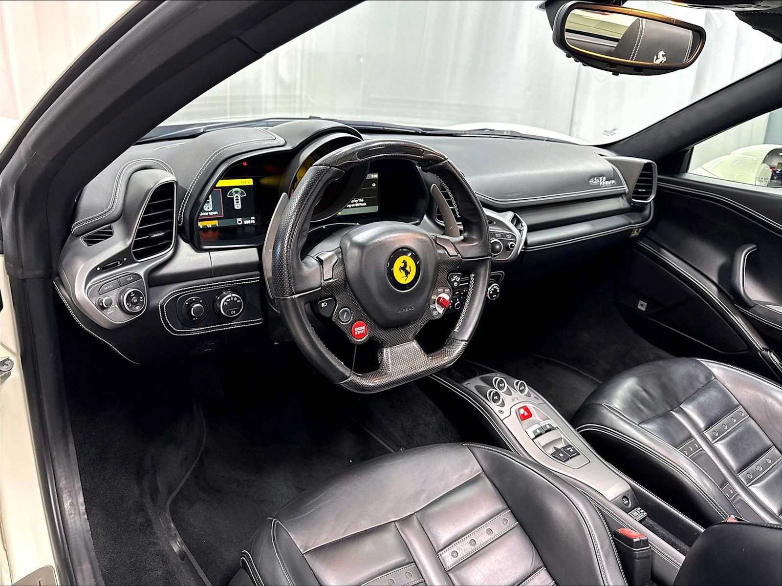 Used 2015 Ferrari 458 Spider RWD image 6
