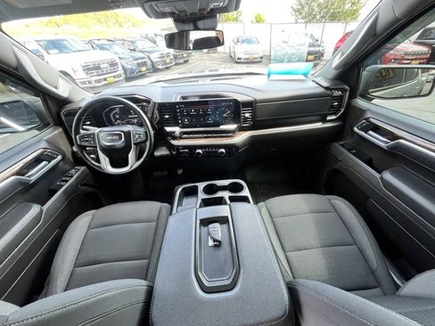 Used 2025 GMC Sierra 1500 Elevation AWD/4WD image 13