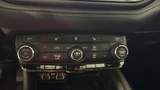 Used 2022 Dodge Durango GT AWD/4WD image 18