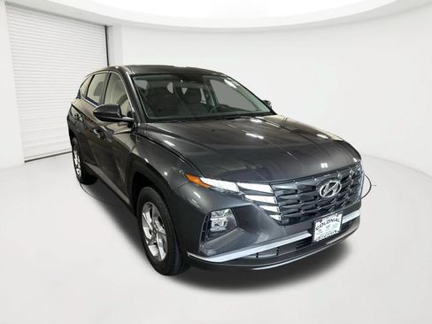 Certified 2024 Hyundai Tucson SE AWD/4WD image 3
