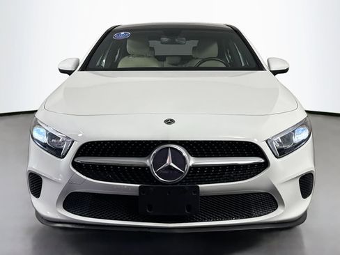 Used 2019 Mercedes-Benz A 220 4MATIC image 2