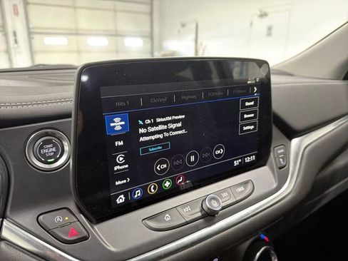 New 2025 Chevrolet Blazer LT w/ Midnight/Sport Edition FWD image 24