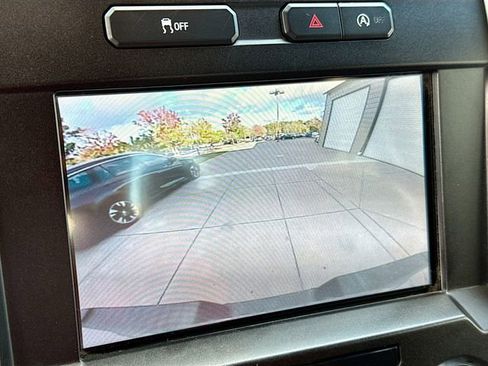 Used 2018 Ford F150 XLT w/ Equipment Group 302A Luxury image 15