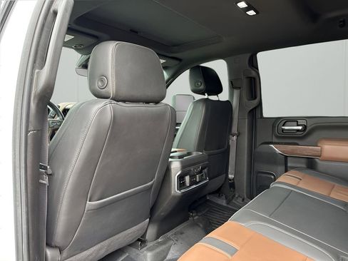 Used 2021 Chevrolet Silverado 2500 High Country w/ Z71 Off-Road Package image 18