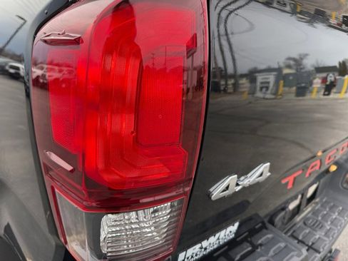 Used 2023 Toyota Tacoma SR image 17