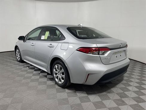 New 2026 Toyota Corolla LE FWD image 5