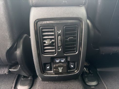 Used 2020 Dodge Durango R/T w/ Technology Group image 25