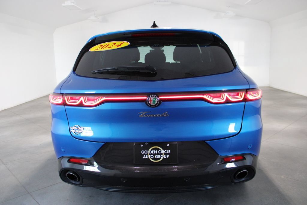 Used 2024 Alfa Romeo Tonale Veloce AWD/4WD image 54