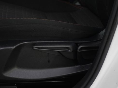 Used 2023 Honda HR-V Sport image 22