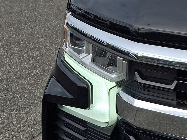 Used 2023 Chevrolet Silverado 1500 LT AWD/4WD image 29