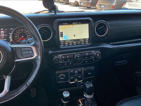 Used 2020 Jeep Wrangler Unlimited Sahara AWD/4WD image 6