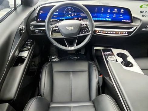 Used 2024 Cadillac Lyriq Tech RWD image 54