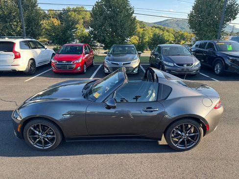 Used 2019 MAZDA MX-5 Miata RF Grand Touring image 21