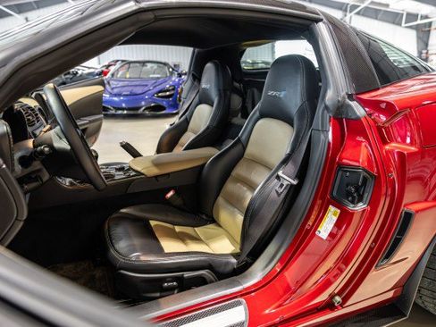 Used 2010 Chevrolet Corvette ZR1 RWD image 37