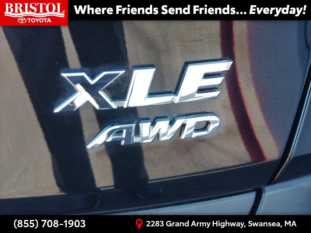 Used 2021 Toyota RAV4 XLE w/ Convenience Package AWD/4WD image 35