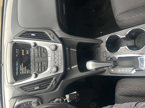 Used 2012 Chevrolet Equinox LT w/ Driver Convenience Package image 12