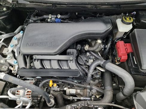 Used 2022 Nissan Rogue Sport SV image 30