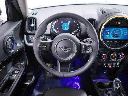 Used 2024 MINI Cooper Countryman S FWD image 11