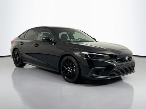 Certified 2024 Honda Civic Sport image 3