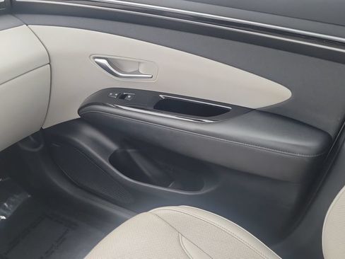Used 2022 Hyundai Tucson SEL w/ Convenience + Premium Package FWD image 13