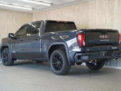 Used 2023 GMC Sierra 1500 Elevation w/ X31 Off-Road Package image 7