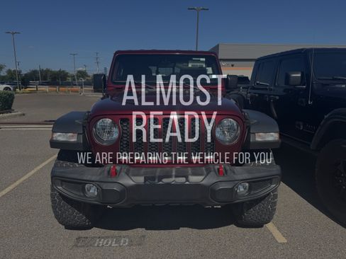 Used 2022 Jeep Gladiator Rubicon w/ Trailer Tow Package AWD/4WD image 1
