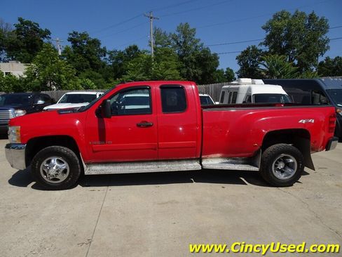 Used 2008 Chevrolet Silverado 3500 LT w/ EZ-Lift Tailgate Package AWD/4WD image 4