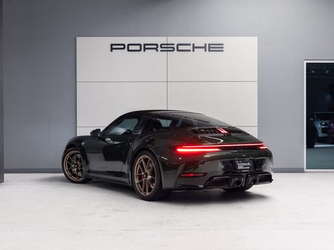 Certified 2026 Porsche 911 Targa 4 GTS AWD/4WD image 3