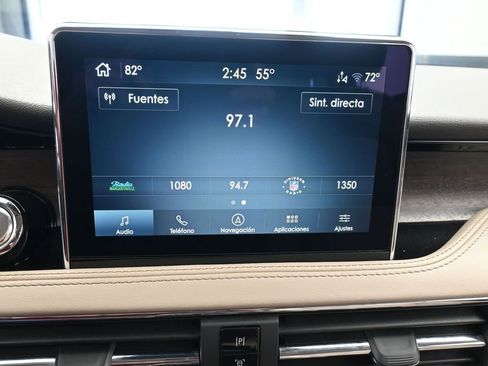 Used 2022 Lincoln Corsair Reserve image 26