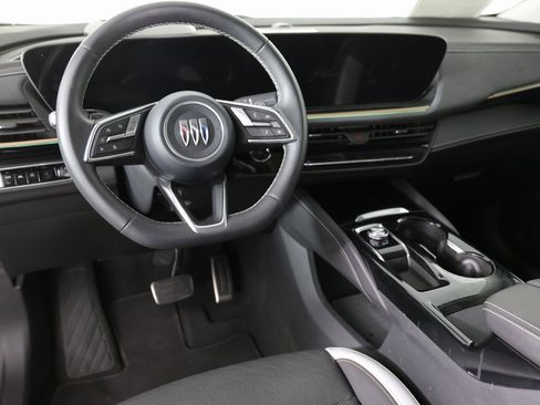 Certified 2025 Buick Envision Sport Touring image 11