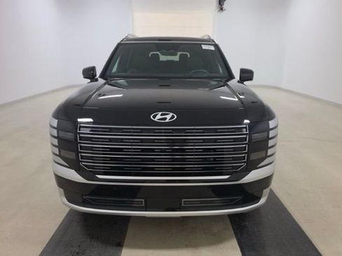 Used 2026 Hyundai Palisade Calligraphy AWD/4WD image 2