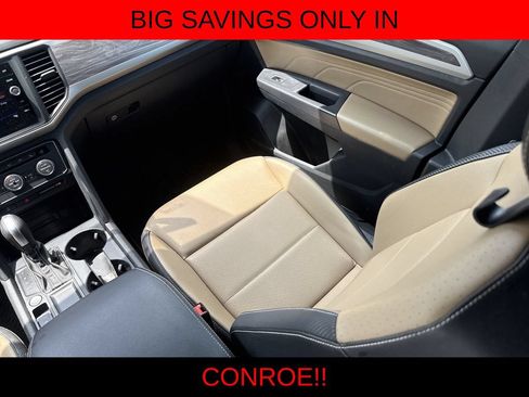 Used 2021 Volkswagen Atlas Cross Sport SE FWD image 27