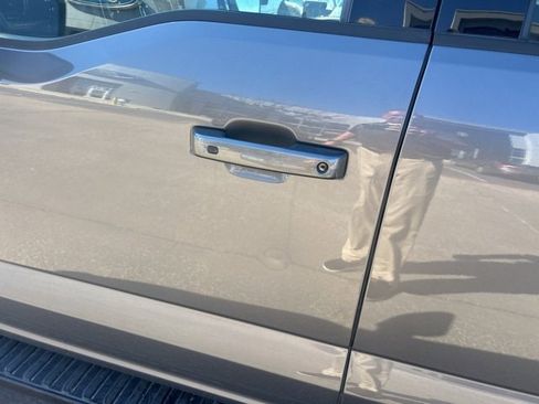 Used 2021 Ford F150 Lariat w/ Equipment Group 502A High image 10