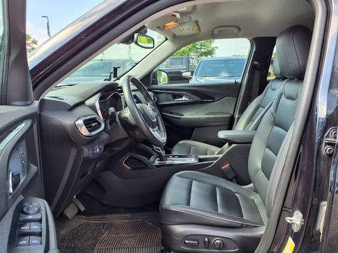 Used 2021 Chevrolet TrailBlazer LT w/ Premium Seating Package AWD/4WD image 14