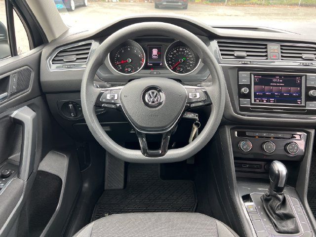 Used 2019 Volkswagen Tiguan S w/ 3rd Row Seat Package AWD/4WD image 18