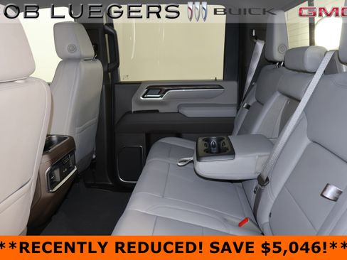 New 2026 GMC Sierra 2500 SLT w/ SLT Premium Package image 17