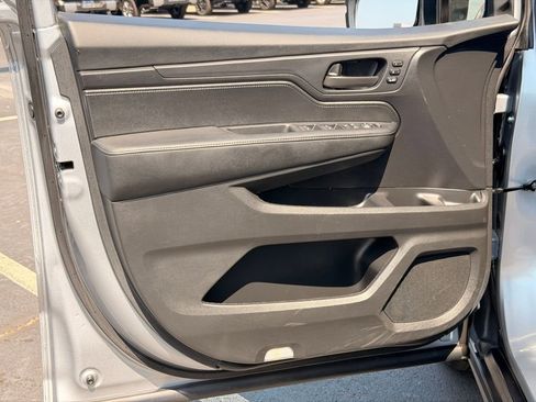 Used 2025 Honda Odyssey EX-L image 29