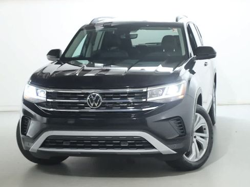 Used 2021 Volkswagen Atlas SE w/ Panoramic Sunroof Package AWD/4WD image 3