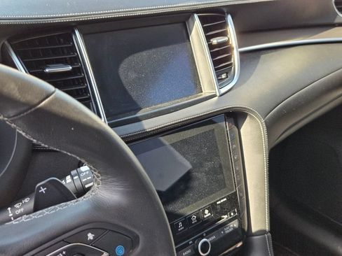 Used 2023 INFINITI QX50 Luxe FWD image 10
