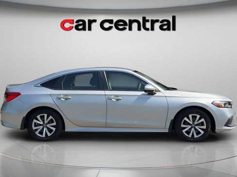 Used 2024 Honda Civic LX image 6