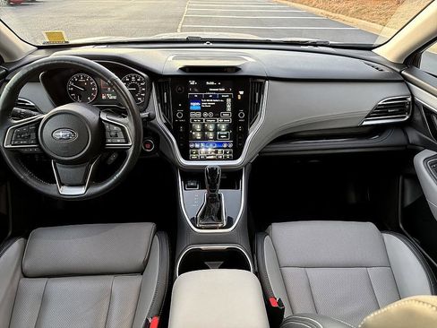 Used 2023 Subaru Outback Limited image 19