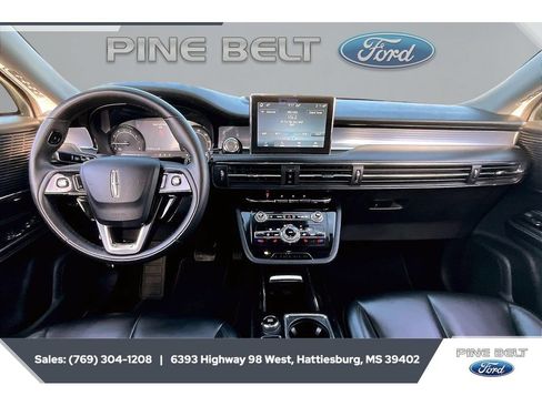 Used 2022 Lincoln Corsair FWD image 14