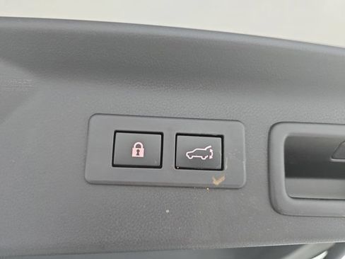 Used 2025 Subaru Forester Premium w/ Convenience Package #1 AWD/4WD image 13