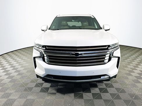 Used 2023 Chevrolet Tahoe High Country AWD/4WD image 3