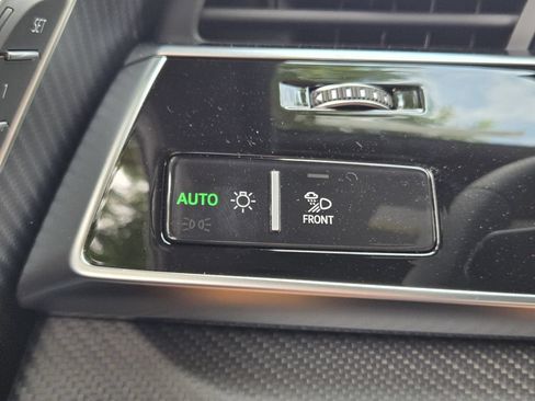 New 2026 Audi RS Q8 performance AWD/4WD image 26