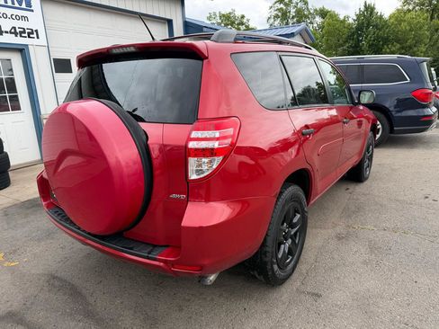 Used 2012 Toyota RAV4 4WD w/ Value Pkg image 3